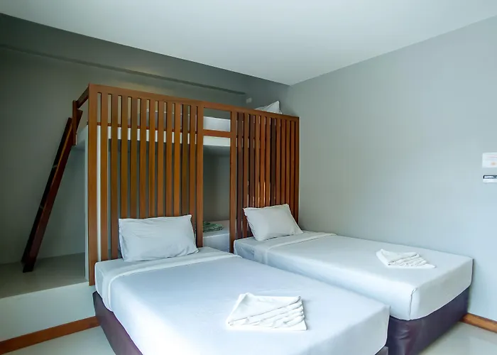 Phangan Pearl Hostel
