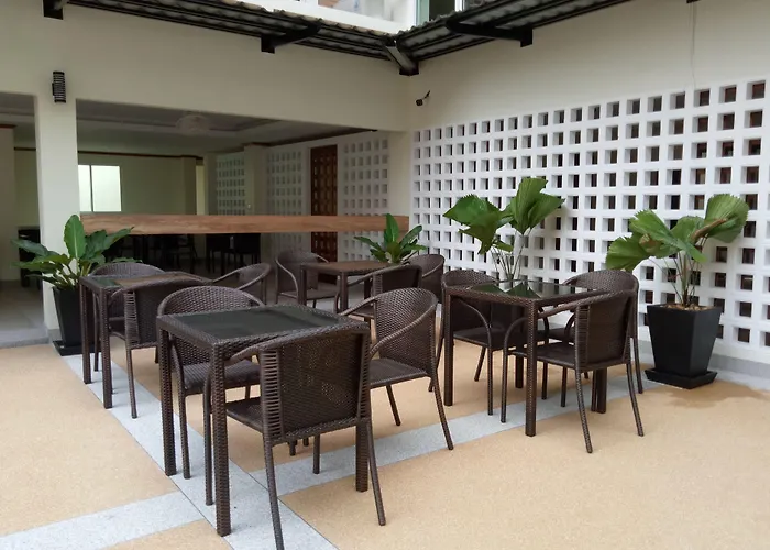 Phangan Pearl Hostel Haad Rin