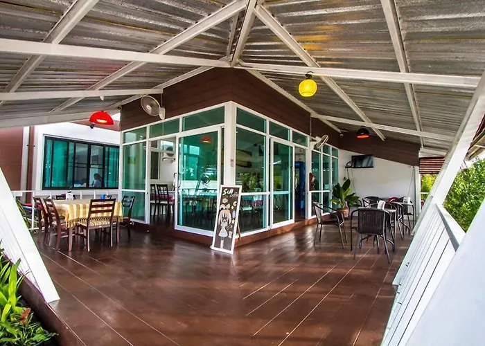 Mana Hotel