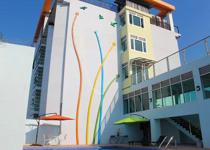 42C The Chic Hotel Nakhon Sawan