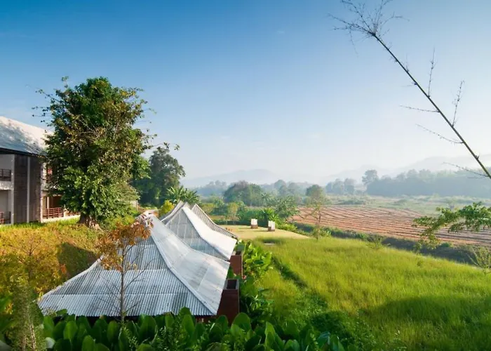 Yoma Hotel, Pai
