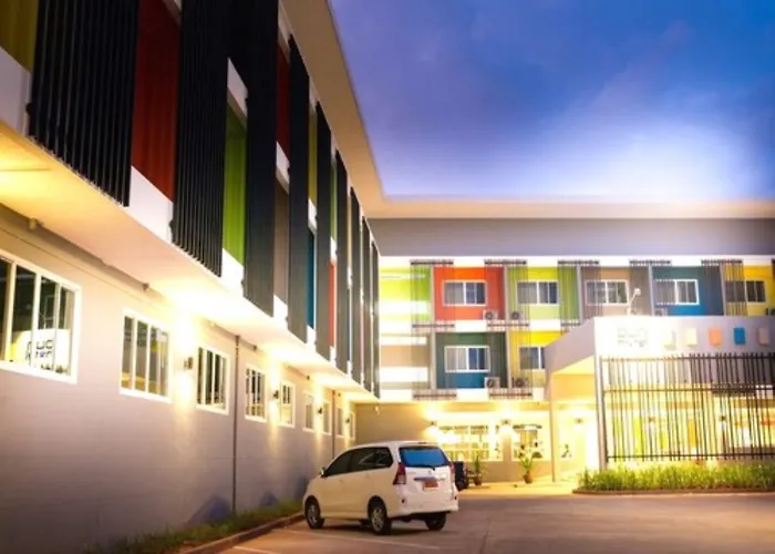 Bun Hotel Surat Thani