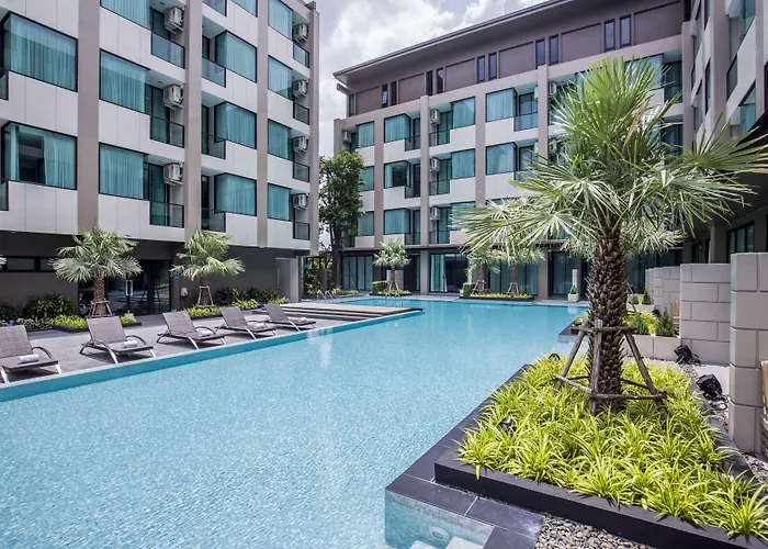 The Crystal Hotel Buriram - Formerly X2 Vibe Buriram