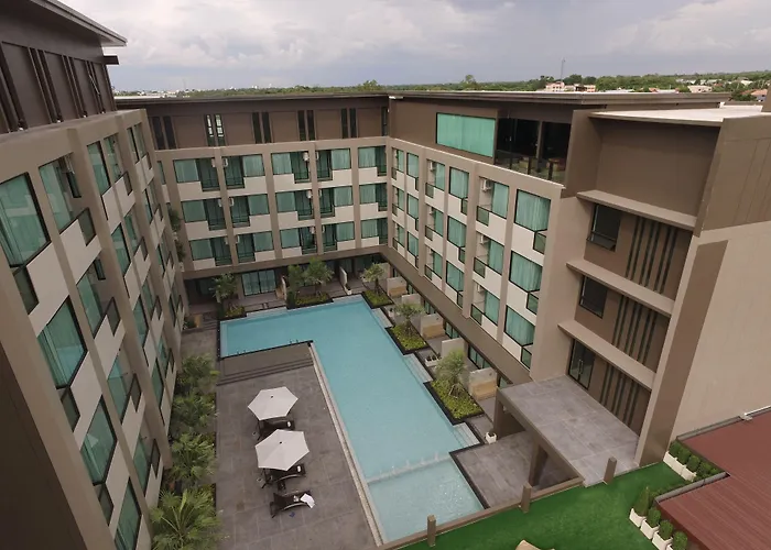 The Crystal Hotel Buriram - Formerly X2 Vibe Buriram