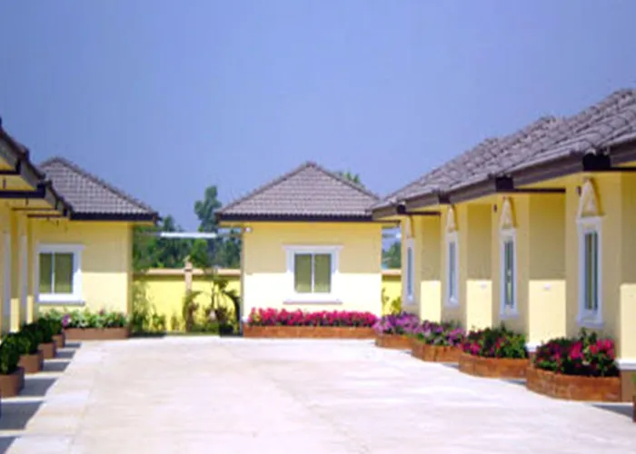 Golden House Hotel Sakaeo Room With Breakfast