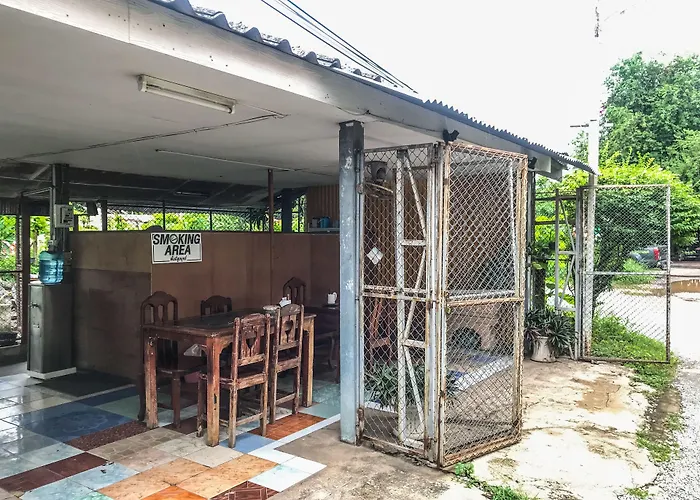 Surada Guesthouse Udon Thani