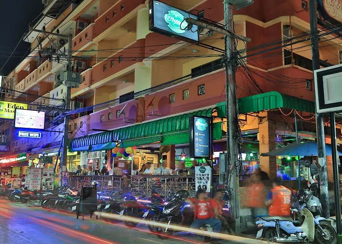 Harrys Hotel Bar & Restaurant