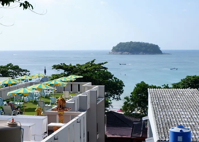 Kata Beachwalk Hotel And Bungalows