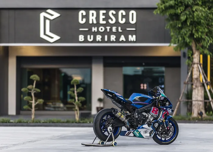 Cresco Hotel Buriram