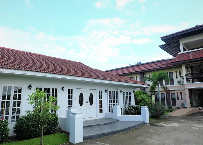 Royal Princess City Lamphun Hotel