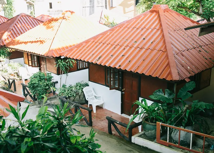 Haadrin Resort