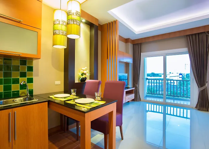 Romantic Khon Kaen Hotel
