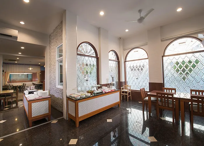 Nartsiri Hotel