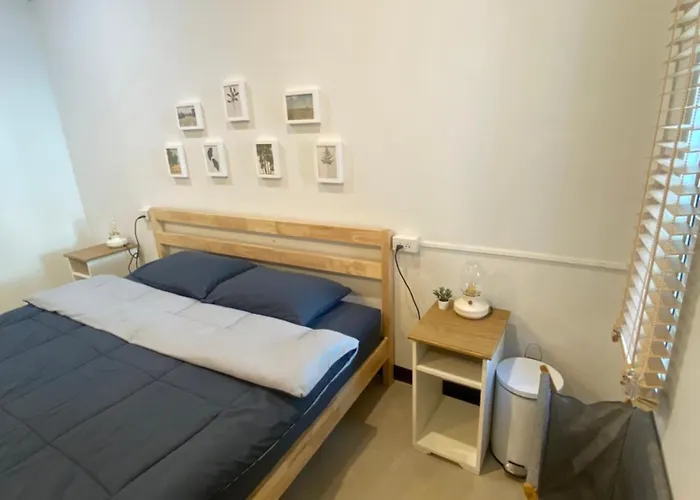 2 Bed 1 Bath Near Beach - Prime Location