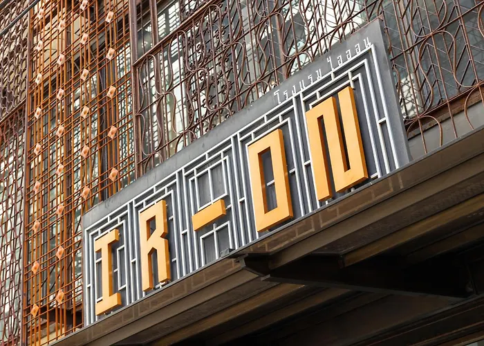 Ir-On Hotel