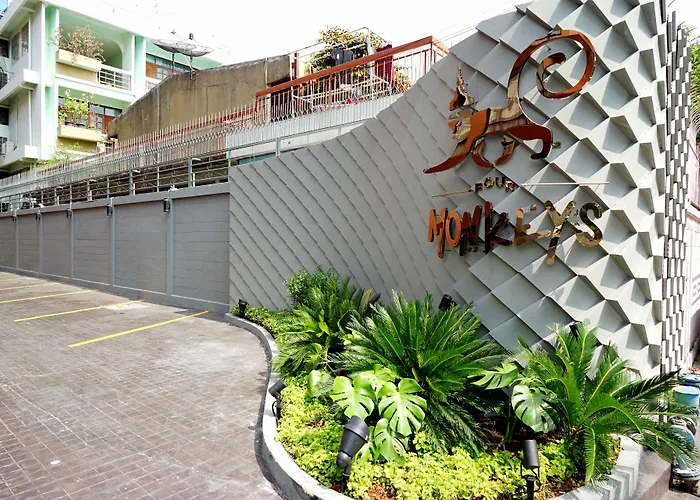 4 Monkeys Hotel