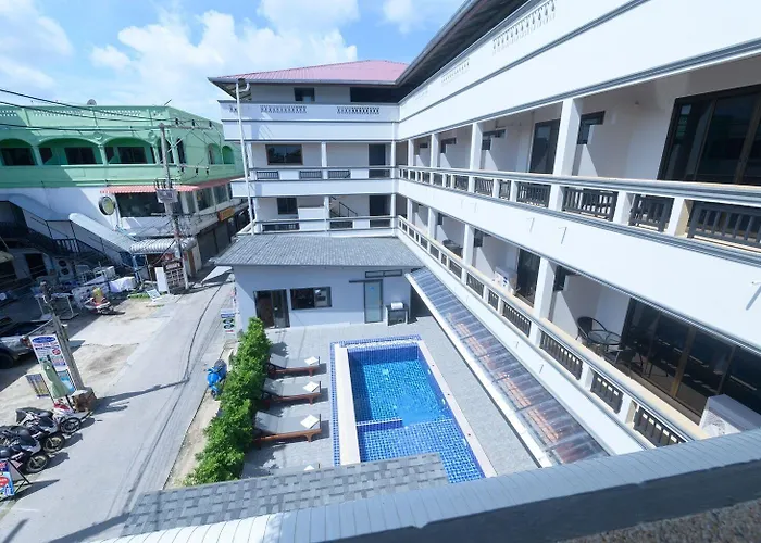 Coconut Grove Hotel Samui Chaweng 
