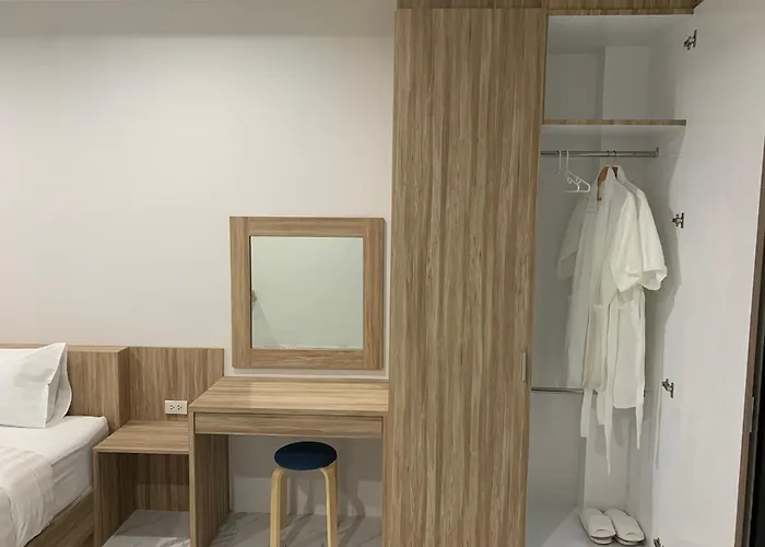 Nub Thong Residence
