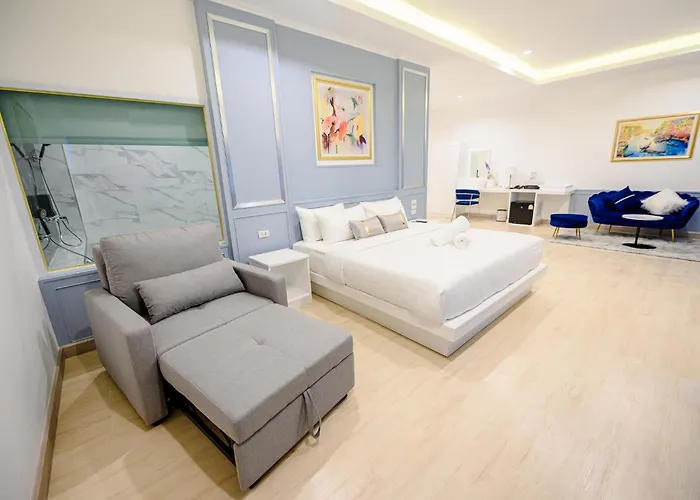 Marble Arch De Loei Hotel