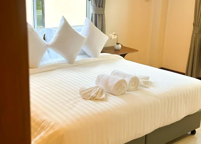 Botanic Boutique Hotel Surin Beach