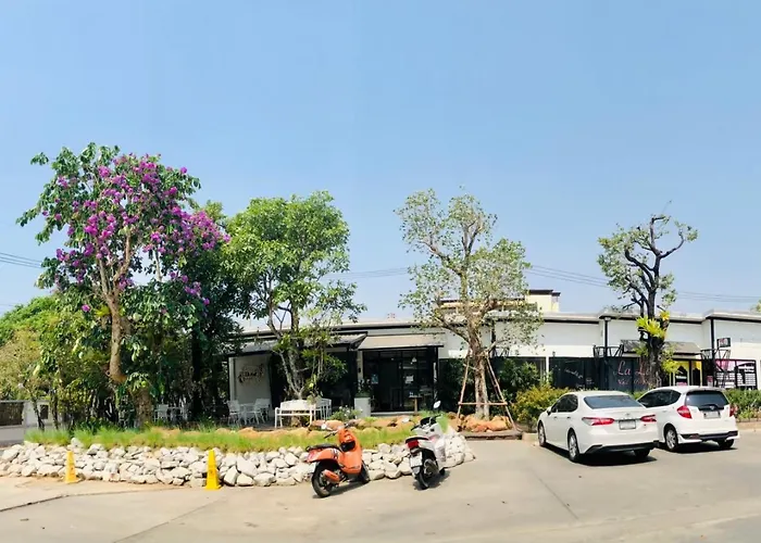 Tone Condorent Hotel