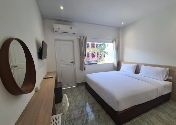 Triple D Hotel