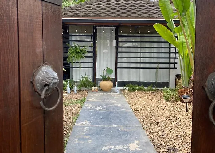 Baan In Kan Homestay&Cafe Kanchanaburi City