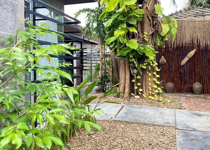 Baan In Kan Homestay&Cafe Kanchanaburi City