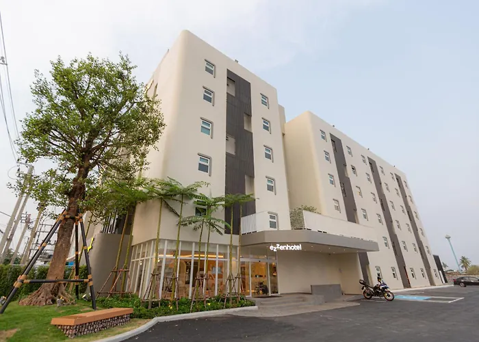 Ezzenhotel Phitsanulok
