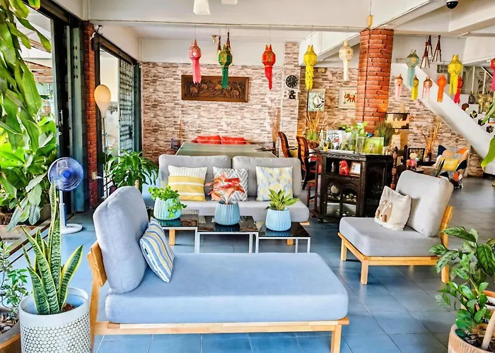 Bed And Terrace Guesthouse Chiang Mai