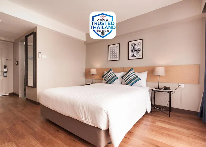 Samran Place Hotel