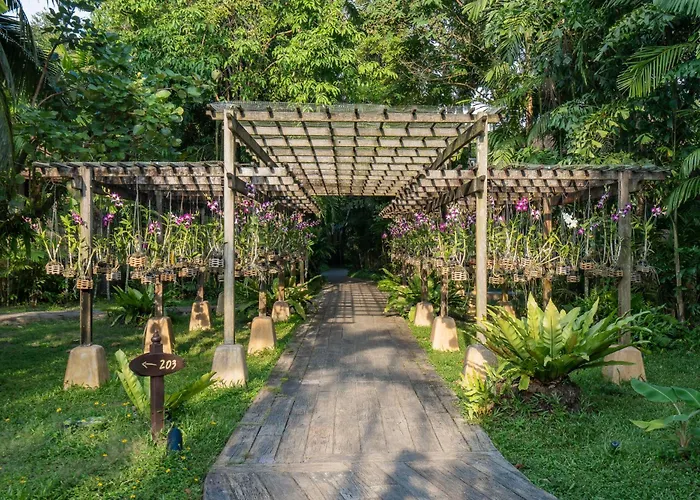 High Season Pool Villa & Spa