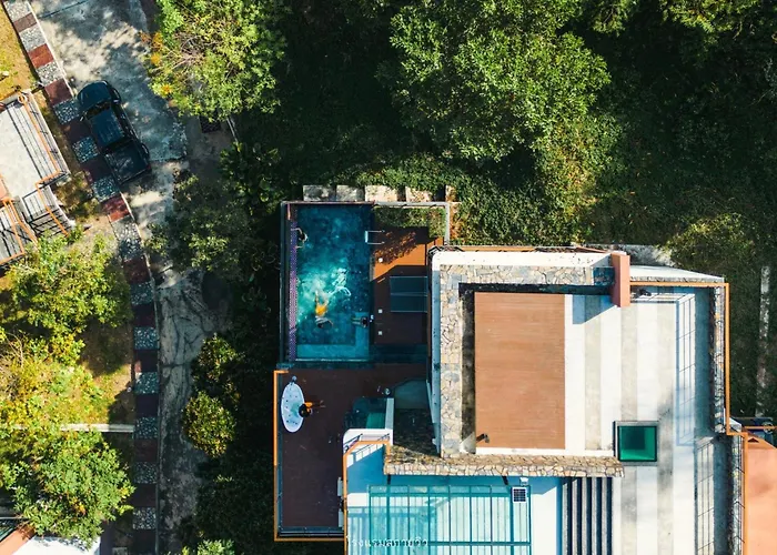 Sky Hill Villa Suratthani - Sha Surat Thani