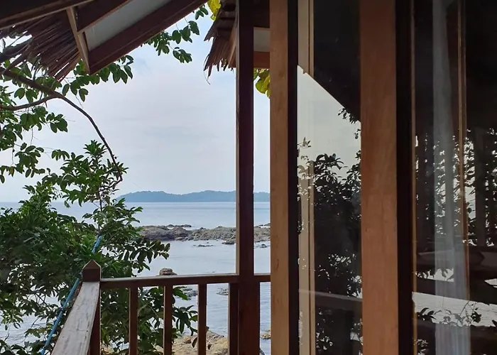 Palm Beach Resort Koh Phayam