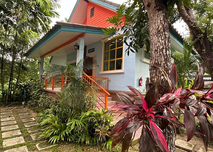 Baan Sarika Phusuan