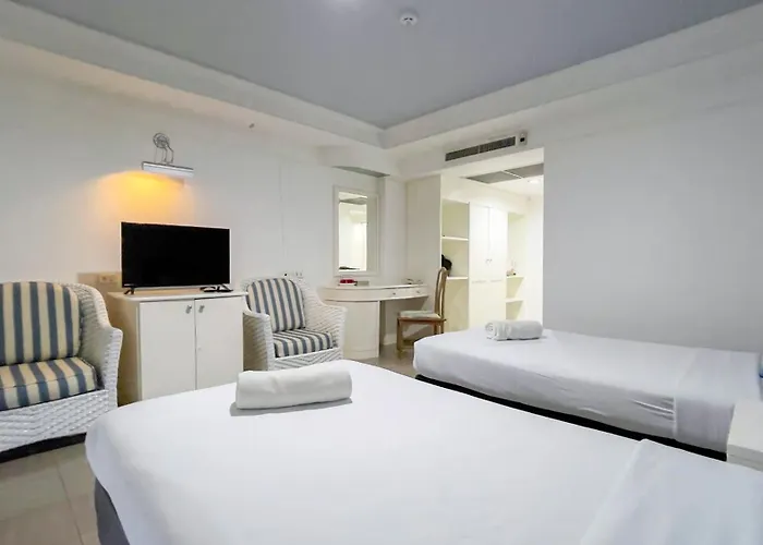 Rua Rasada Express Hotel Trang