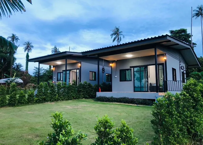 Baan Mak Phrao บ้านหมากพร้าว