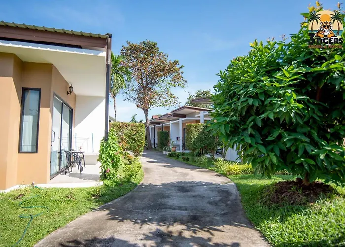 3 Tigers Resort & Hostel