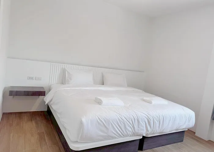 Matini Hotel Bu