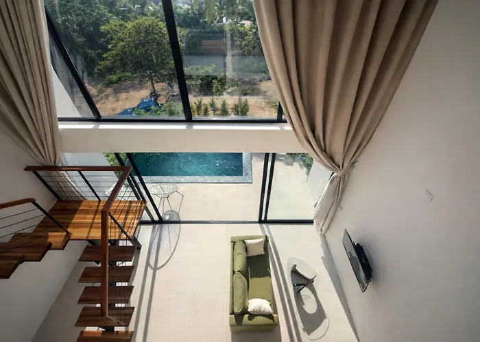 Sumba Luxury Pool Cottages