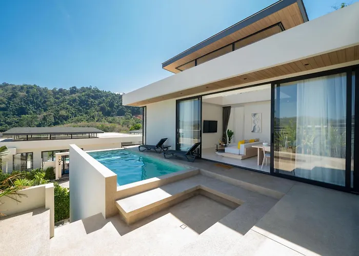Villa With Mountain Views