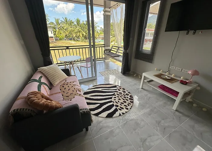 Hill View Home 3