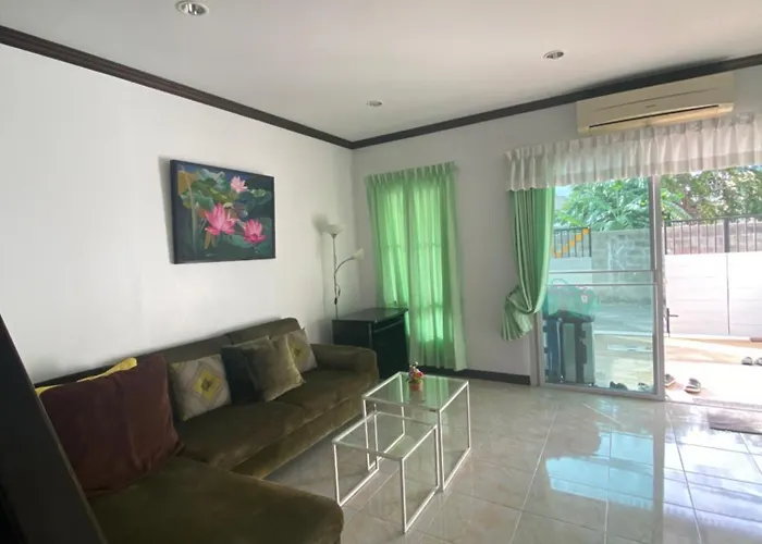 Baan Rungrojn Huahin