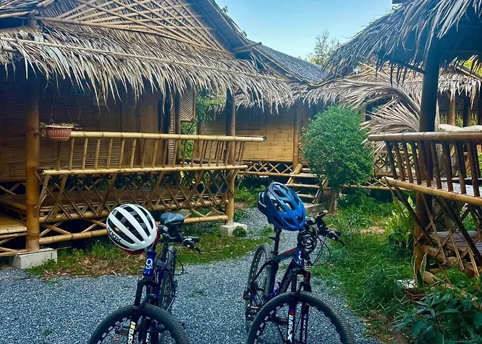 Bunga Hut Koh Lanta
