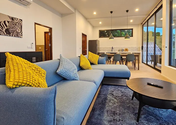 V15 Ocean Serenity Residence