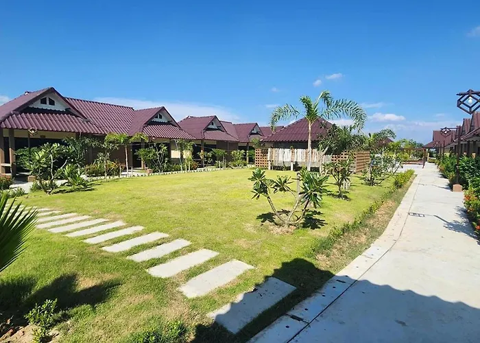 Bu-Gaan Sukhothai Village