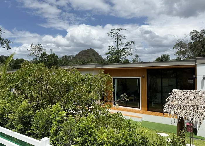 Ao Nang Escapes Tropical Villas & Studios