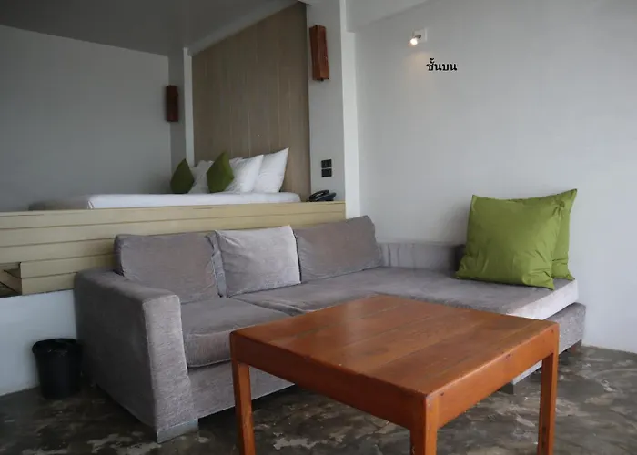 Bari Lamai Resort Ban Phe