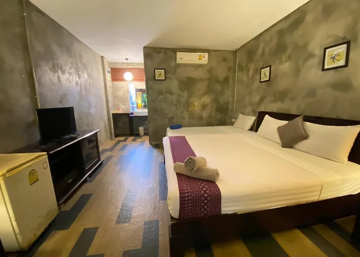 Crescent Bay Resort