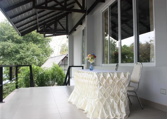 Samet Ville Resort